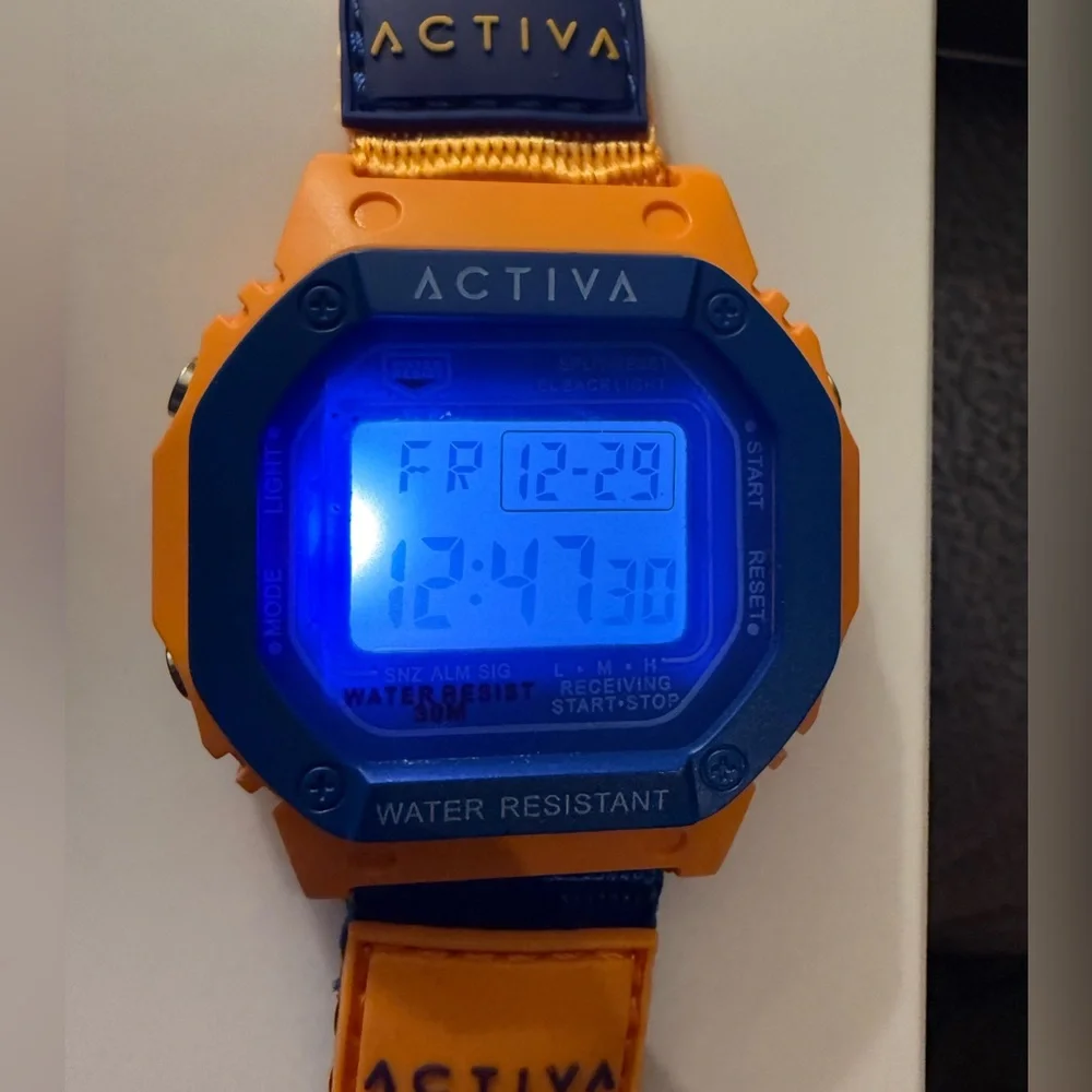 Activa Spectra X Invicta Digital Unisex Watch - 44.5mm - Picture 5 of 7